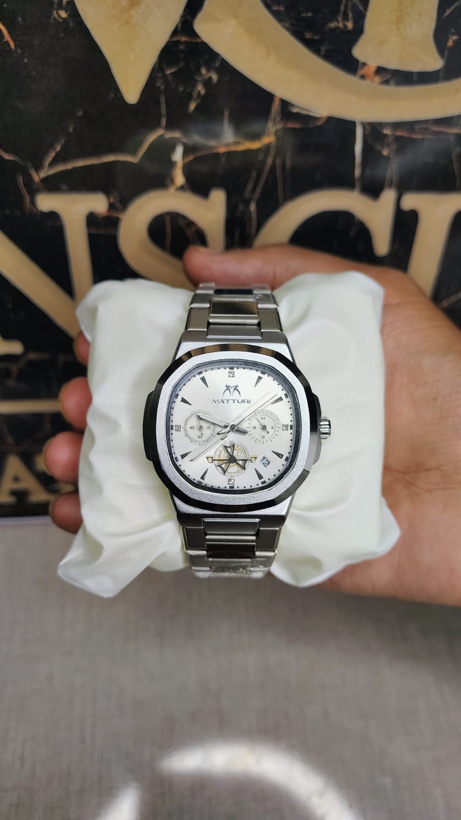 MATTURI Stainless Steel Chronograph-Style Men’s Watch